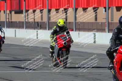 media/Nov-26-2022-Fastrack Riders (Sat) [[b001e85eef]]/Level 1/Session 1 Front Straight/